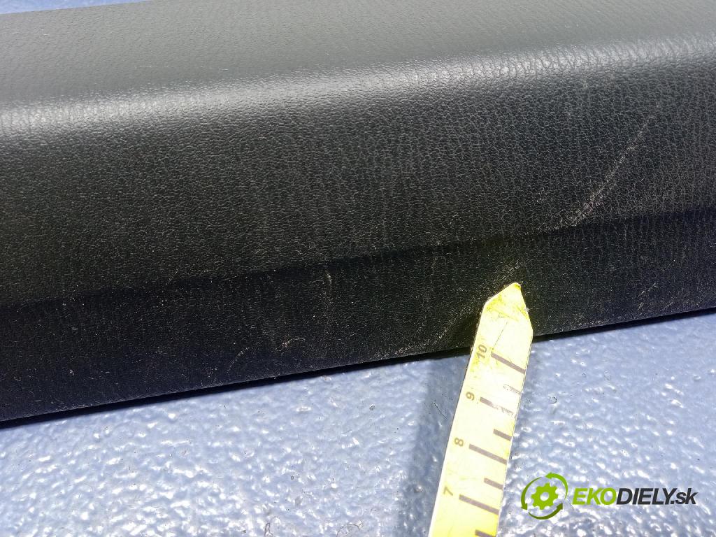 Mazda 3 2015 kryt Plast: Interiéry: BJS768710