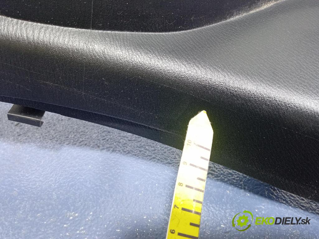 Mazda 3 2015 kryt Plast: Interiéry: BJS768770