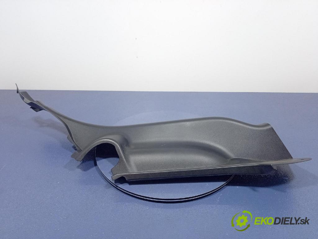 Mazda 3 2015 kryt Plast: Interiéry: BHN9-68760