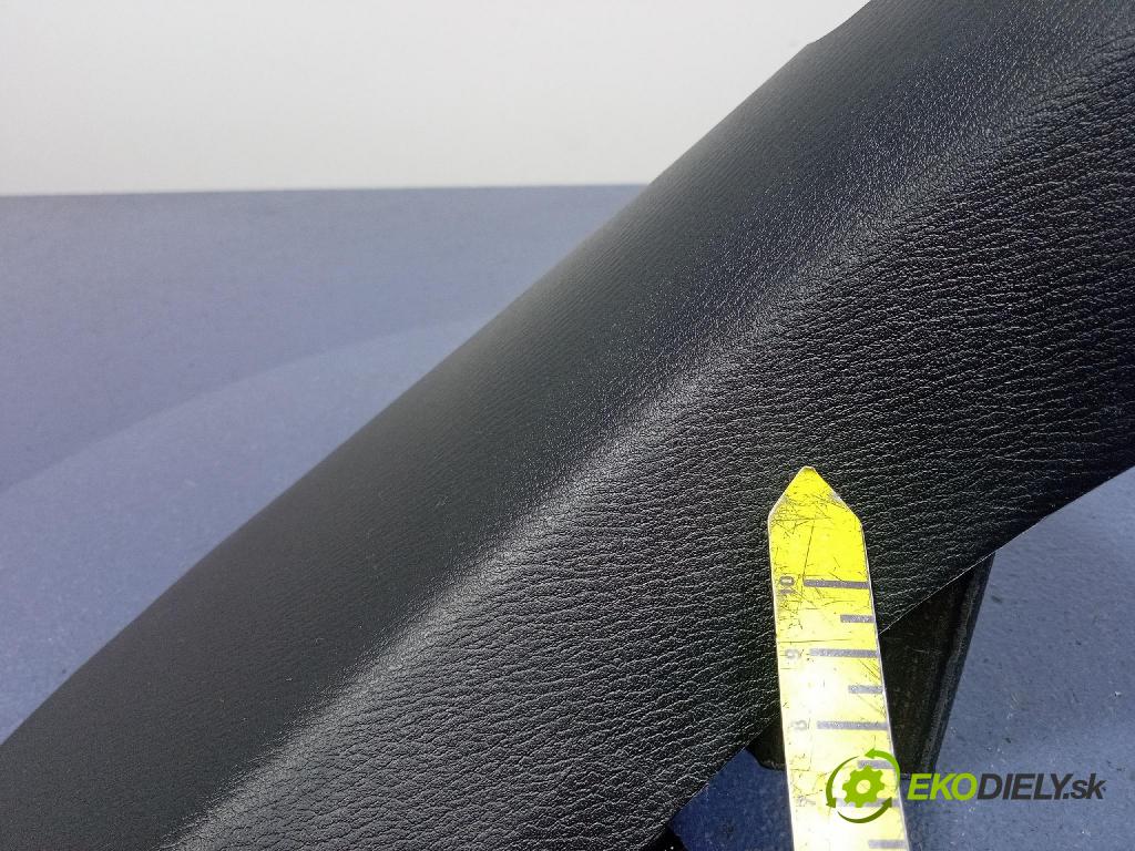Mazda 3 2015 kryt Plast: Interiéry: BJS768370