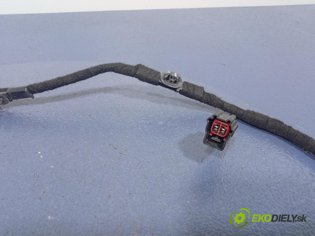 Mazda 3 2015 inštalácia Elektrický: BJ87-67-190