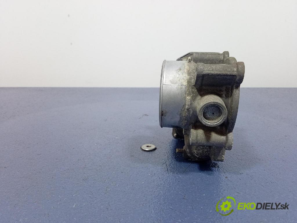 Mazda 3 2015 klapka PEAR13640