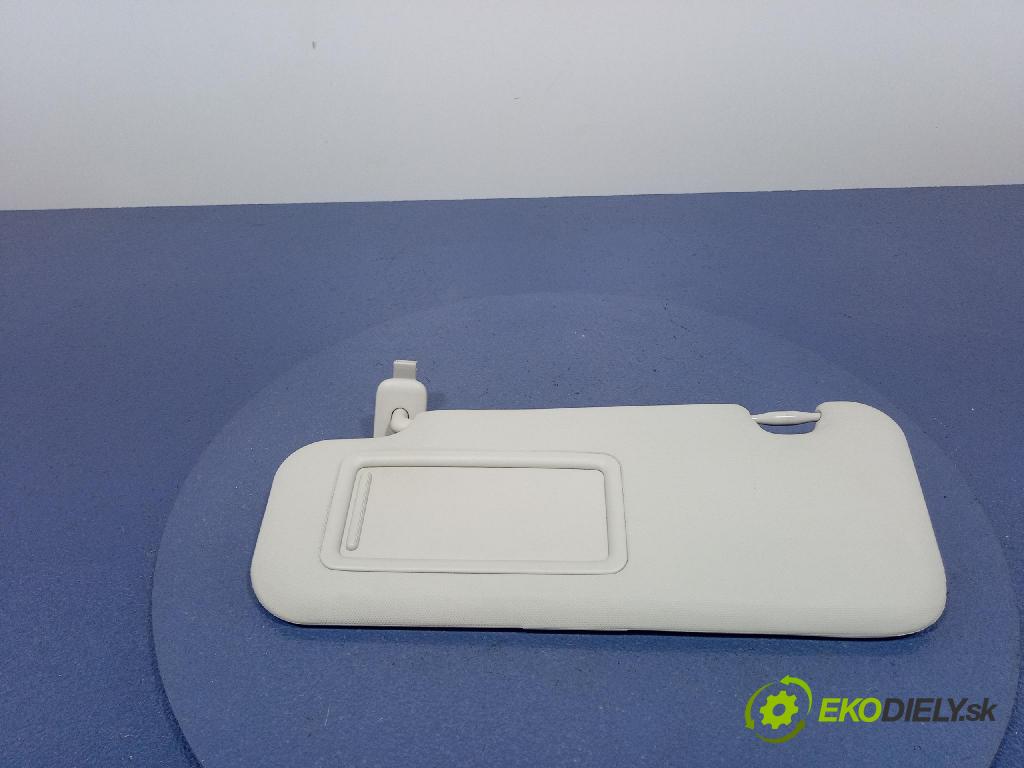 Mazda 3 2015 kryt slnečná clona