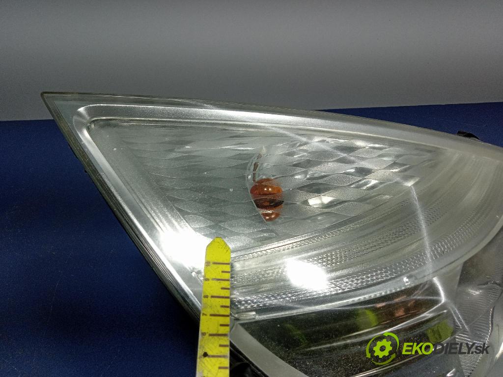 Renault Espace 2007 Reflektor: v pravo: 8200394704