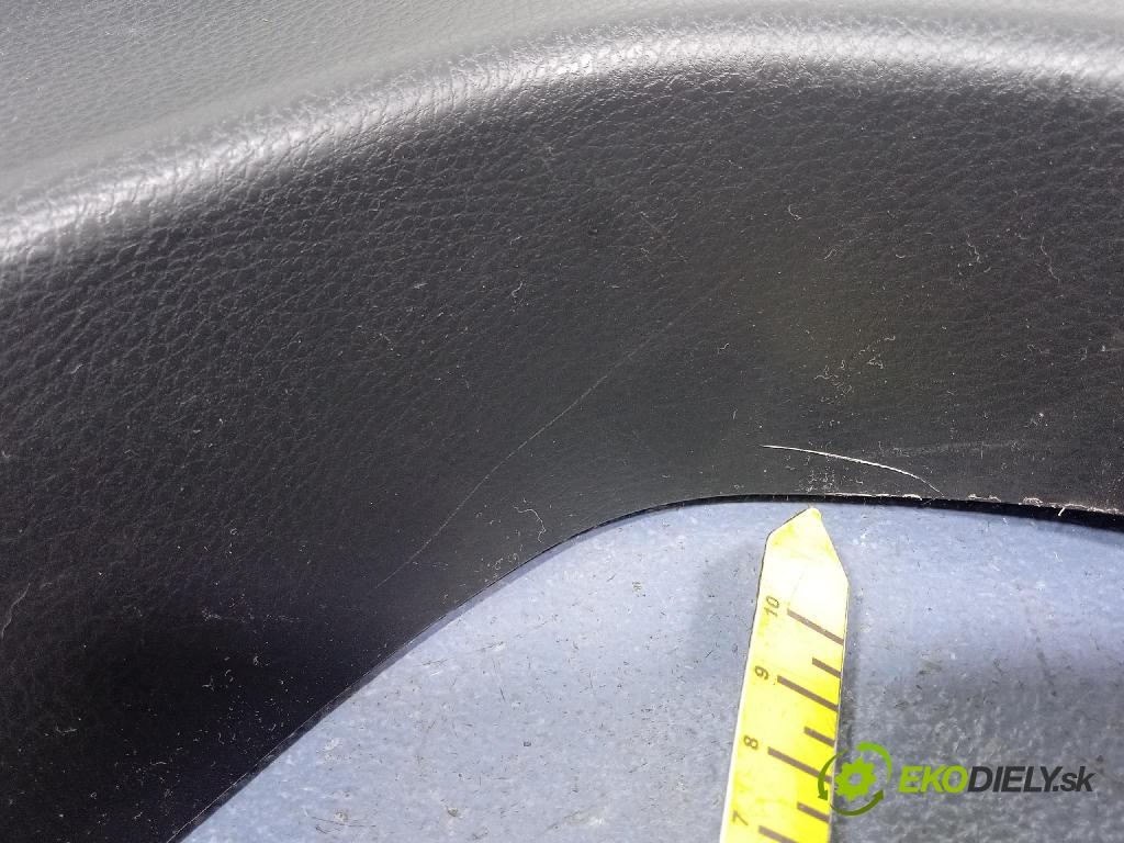 Toyota Camry 2020 kryt Plast: Interiéry: 64271-33120