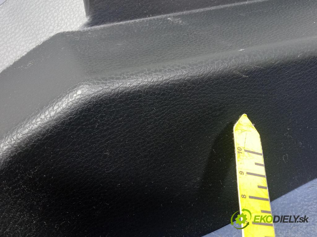 Toyota Camry 2020 kryt Plast: Interiéry: 64271-33120