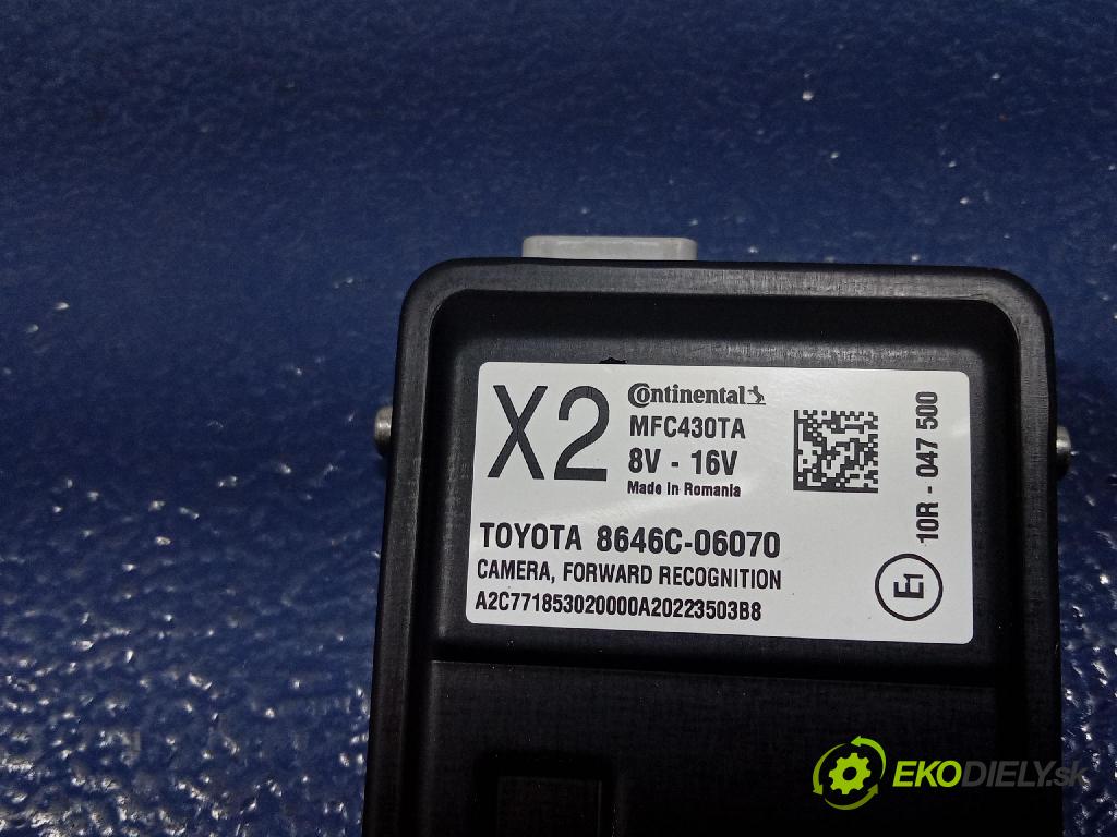 Toyota Camry 2020 Kamera 8646C-06070