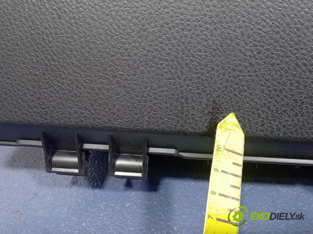 Toyota Camry 2020 kastlík 55552-33280