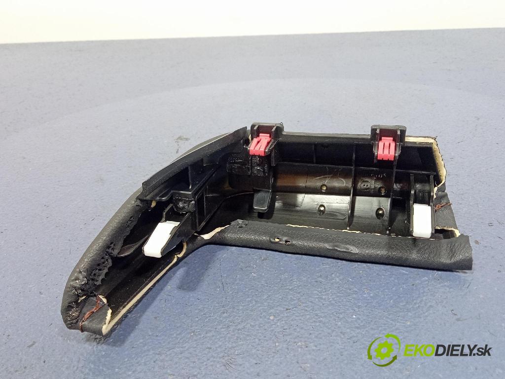 Toyota Camry 2020 kryt Plast: Interiéry: 55011-33070
