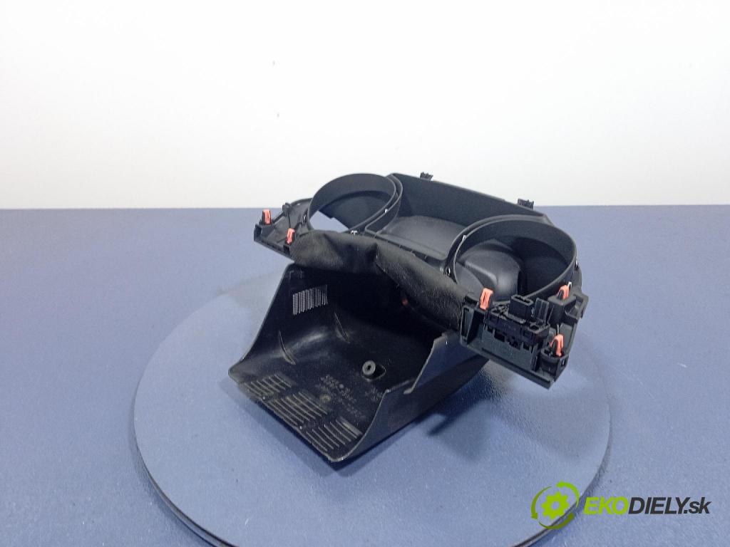 Toyota Camry 2020 kryt Plast: Interiéry: 45287-33390