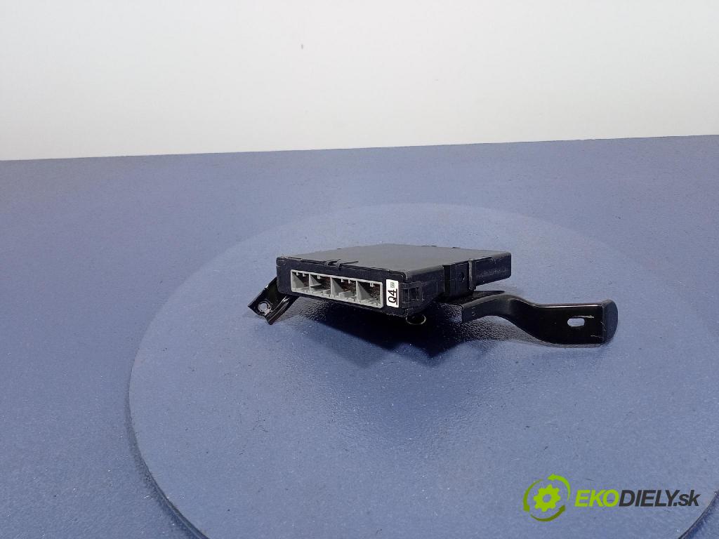 Toyota Camry 2020 riadiaca jednotka 89981-33470