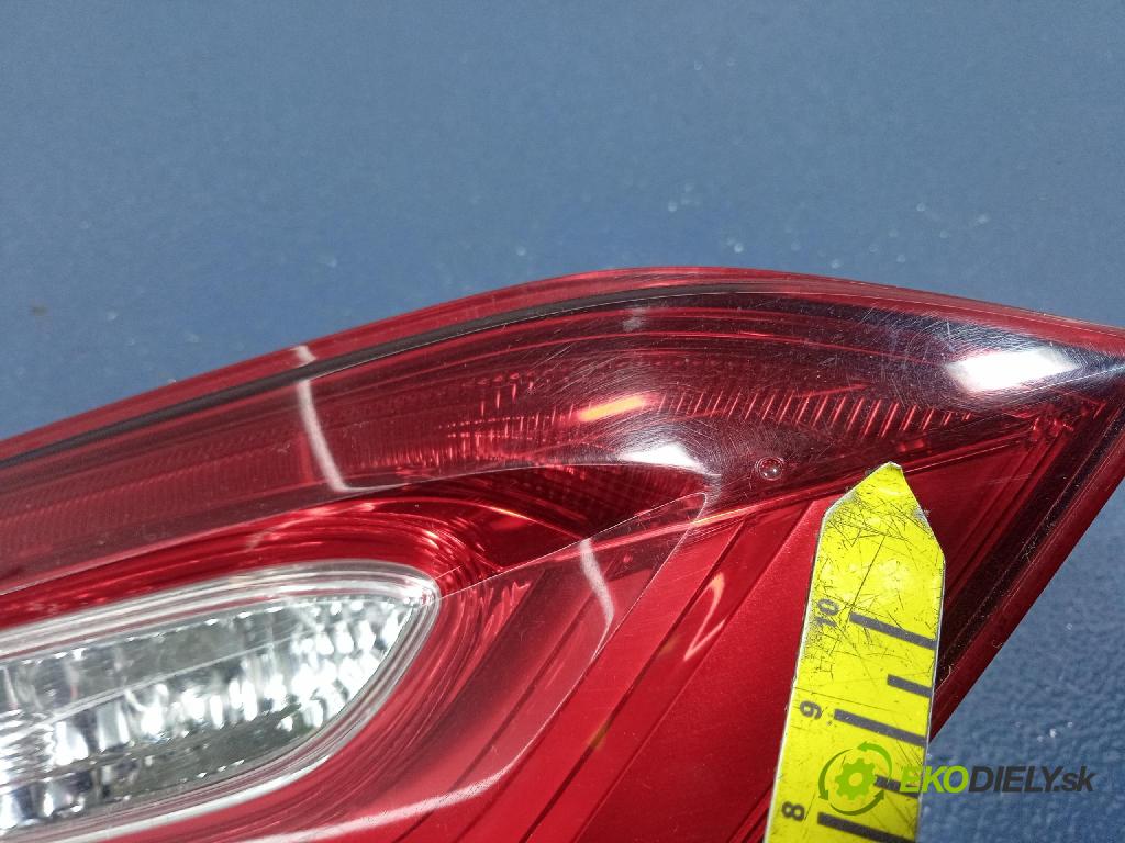 Toyota Camry 2020 svetlo / reflektor zad ľavá Vnútri: 33-240