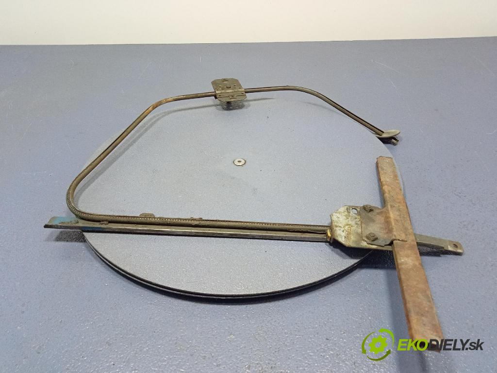 Vw Garbus 1970 mechanizmus okna Okná: Predné v pravo: 111837502