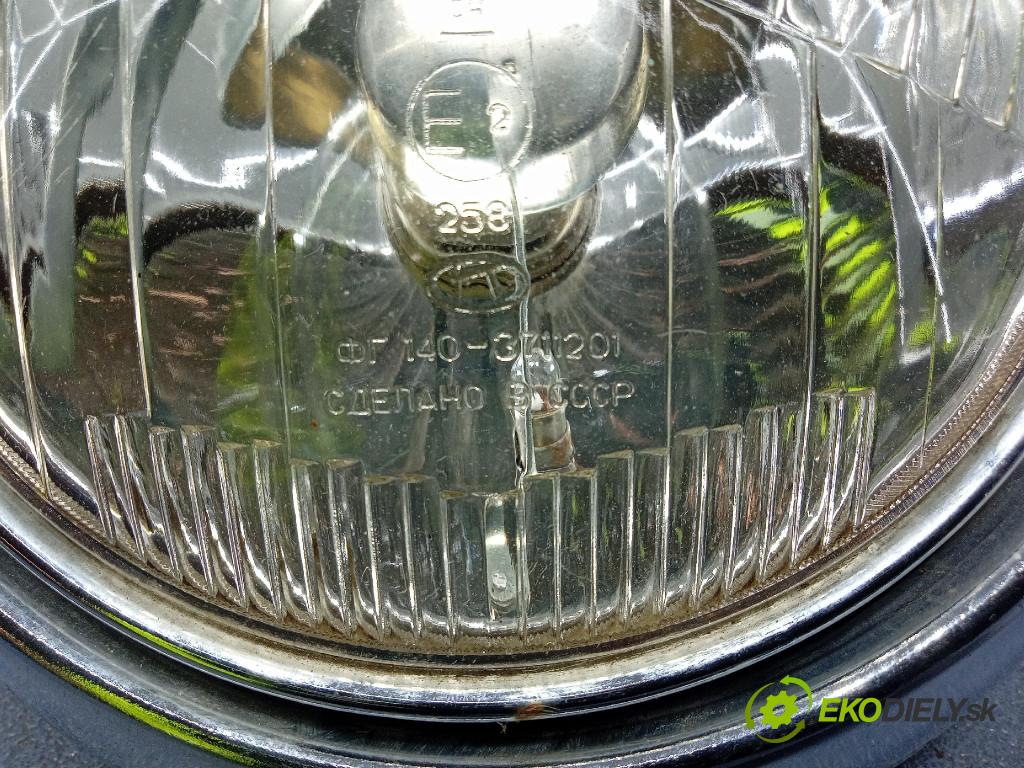 Vw Garbus 1970 Reflektor: Vľavo: FG140-3711201