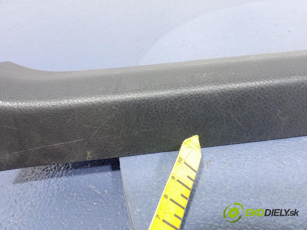 Toyota Camry 2020 kryt Plast: Interiéry: 67913-33170