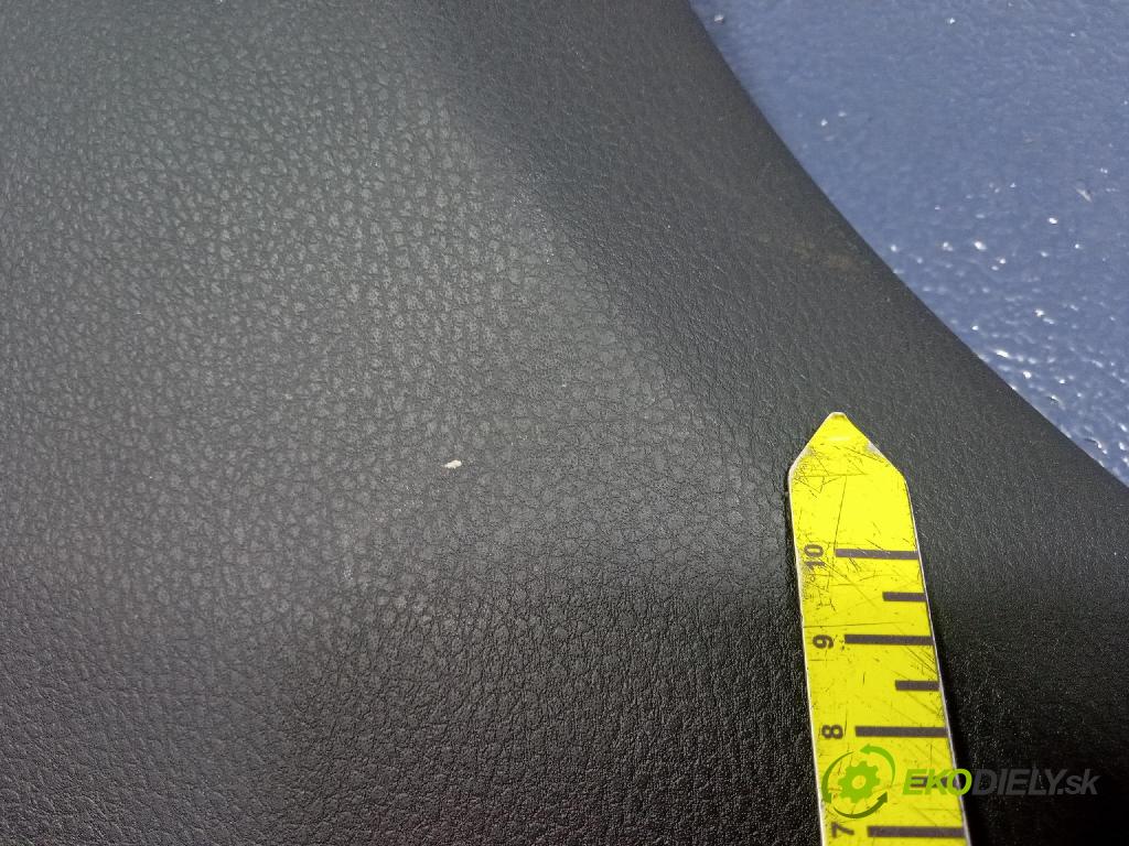 Toyota Camry 2020 kryt Plast: Interiéry: 62414-33130