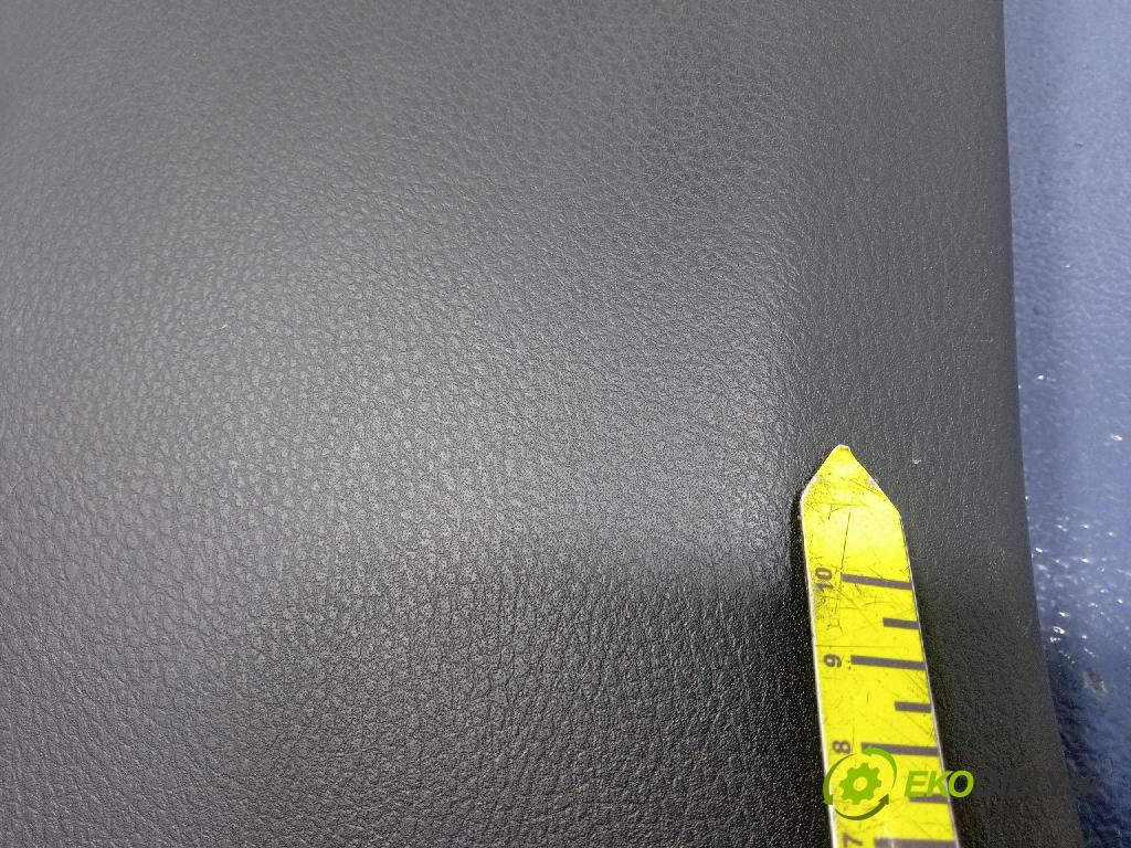 Toyota Camry 2020 kryt Plast: Interiéry: 62414-33130