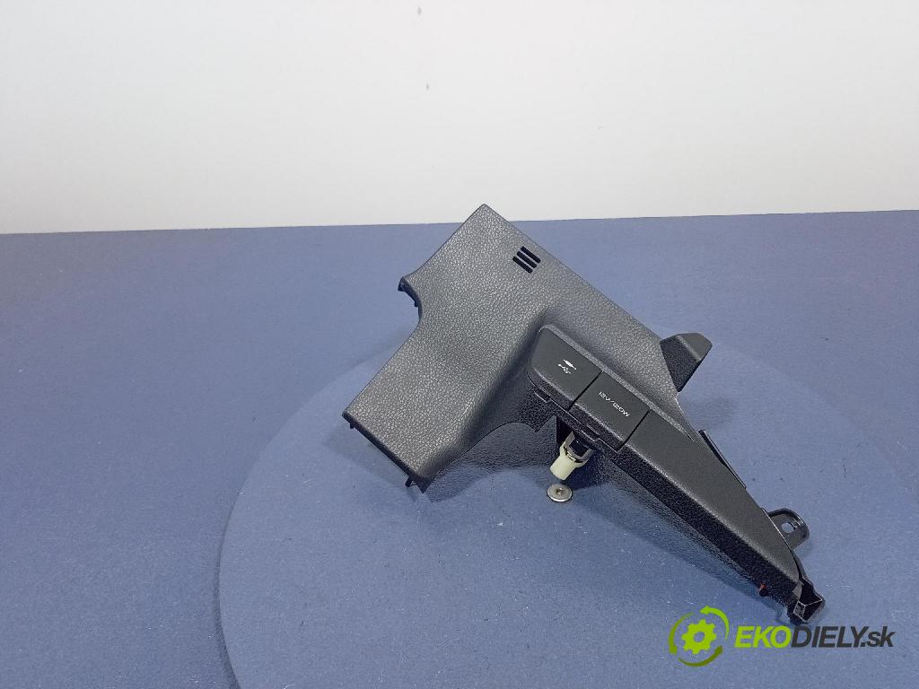 Toyota Camry 2020 kryt Plast: Interiéry: 55434-33110