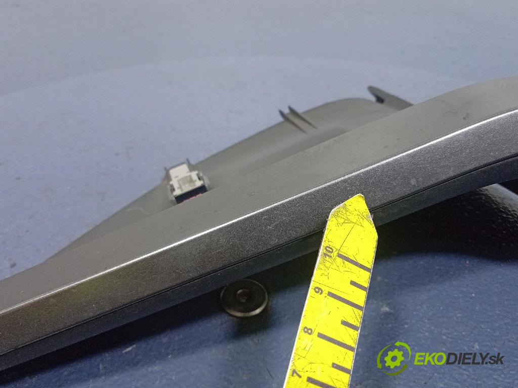 Toyota Camry 2020 kryt Plast: Interiéry: 55479-33060