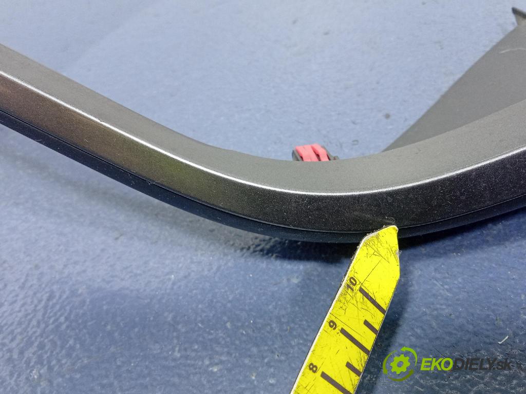 Toyota Camry 2020 kryt Plast: Interiéry: 55479-33060