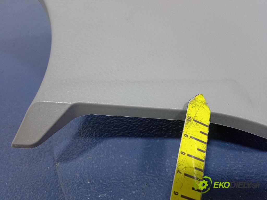 Toyota Camry 2020 kryt Plast: Interiéry: 62470-33210