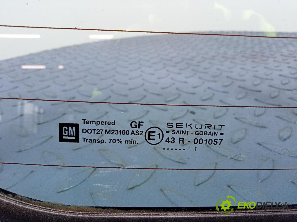 Opel Astra-g 2001 sklo zadna