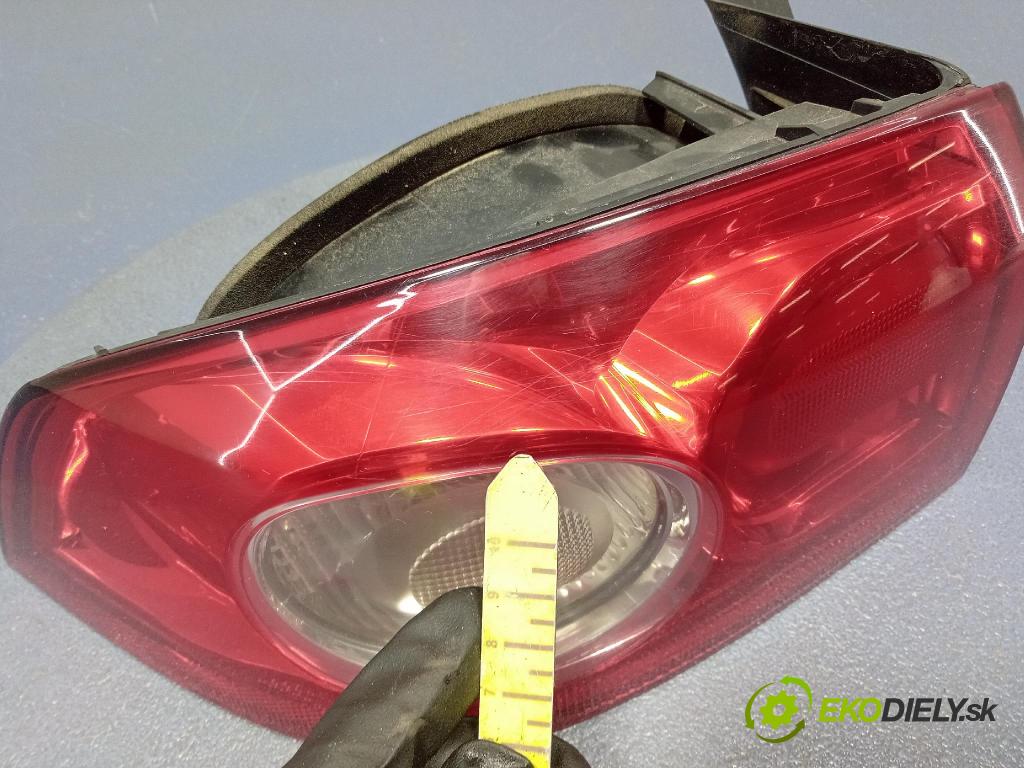 Renault Laguna 2007 svetlo / reflektor zad ľavá Vonkajsia: