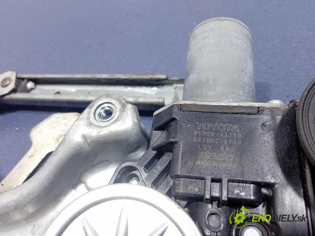 Toyota Camry 2020 mechanizmus okna Okná: Predné Vľavo: 85720-33290