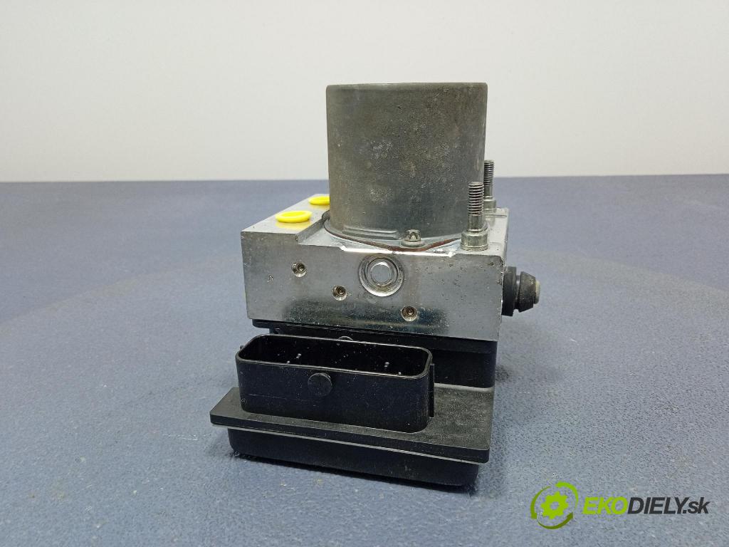 Audi A6 2005 čerpadlo ABS x 4F0614517R
