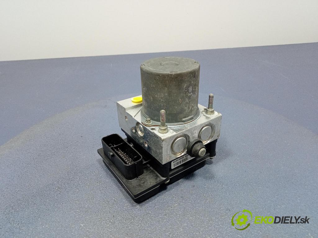 Audi A6 2005 čerpadlo ABS x 4F0614517R