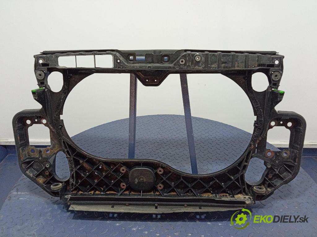 Audi A6 2005 výstuha Predné: / pas predný 4F0805594