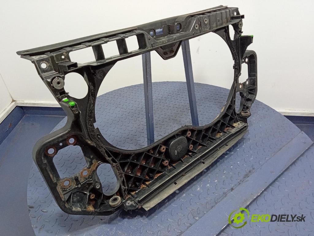 Audi A6 2005 výstuha Predné: / pas predný 4F0805594