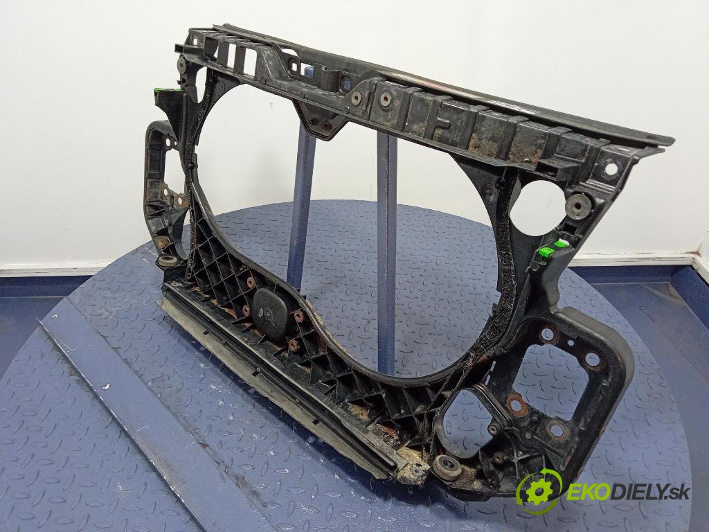 Audi A6 2005 výstuha Predné: / pas predný 4F0805594