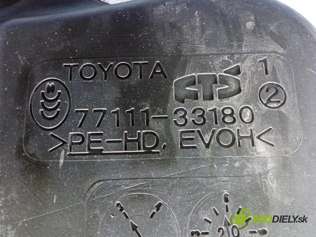 Toyota Camry 2020 Nádrž: paliva 77111-33180