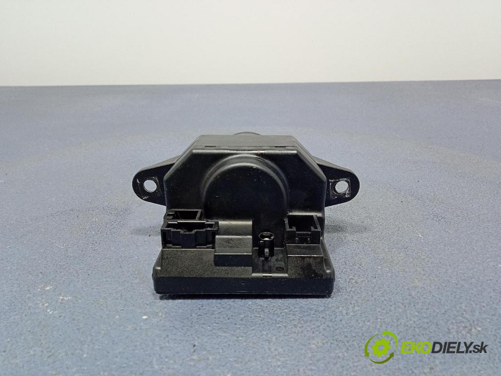 Audi A6 2005 Spínač zapaľovania: 4F0909131