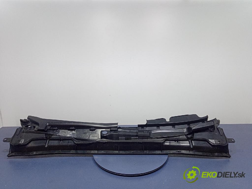 Toyota Camry 2020 torpédo 55752-33040