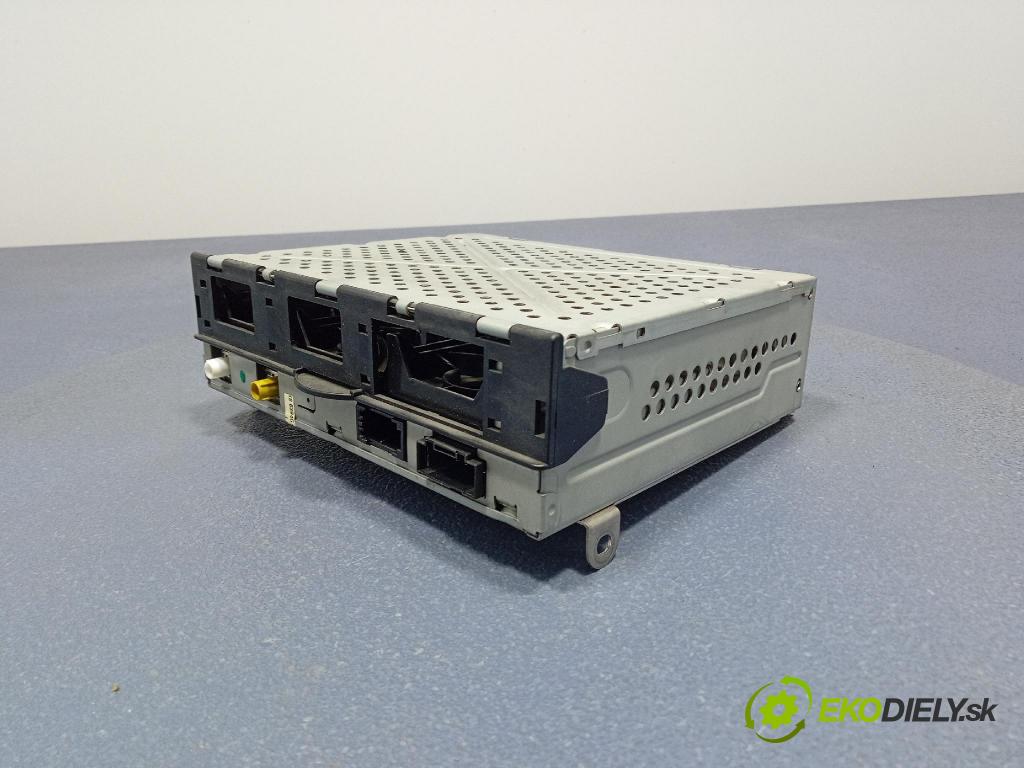 Audi A6 2005 Radio I Navigácia: 4F0035541B