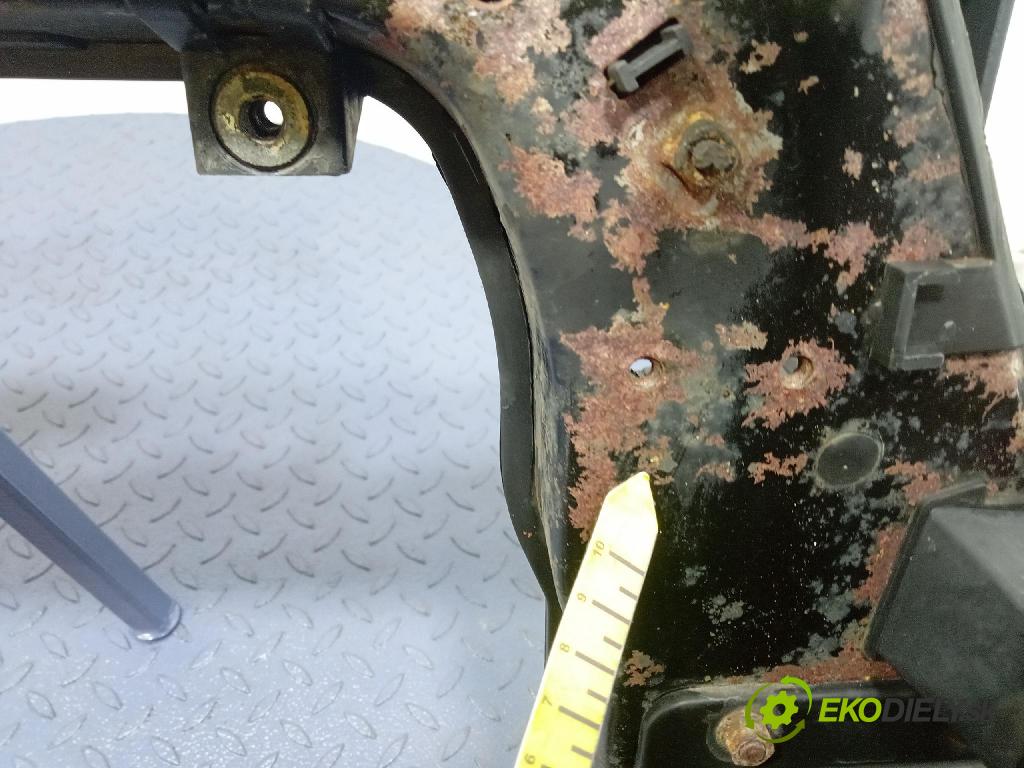 Hyundai Ix35 2010 výstuha Predné: / pas predný