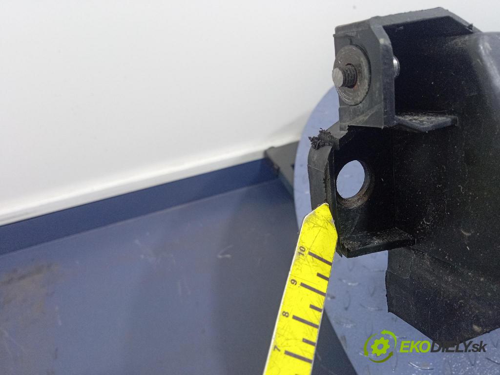 Hyundai Ix35 2010 výstuha Predné: / pas predný