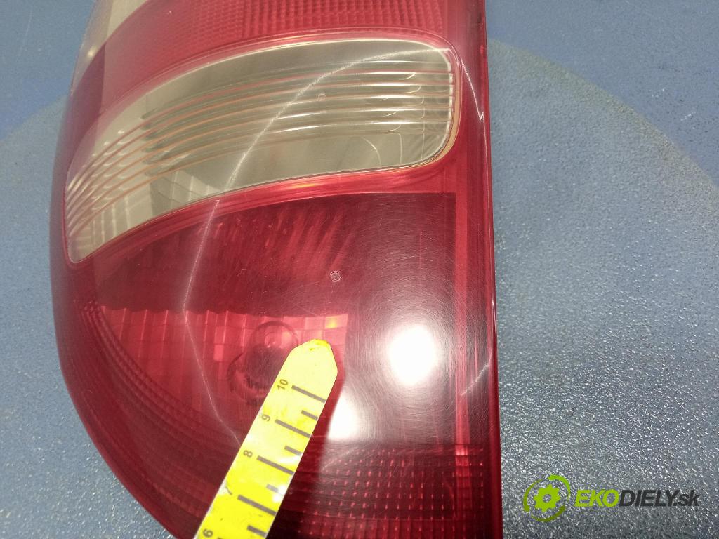 Toyota Corolla 2002 svetlo / reflektor zad Prava: Vonkajsia: