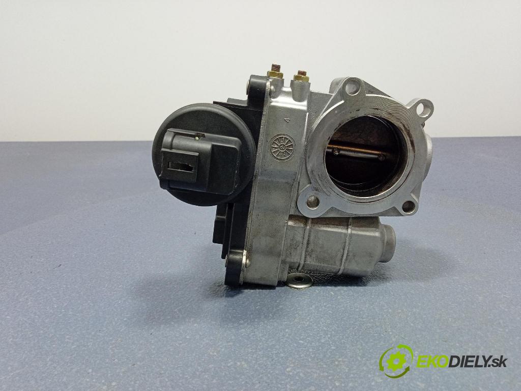 Nissan Micra 2003 klapka RME45-01