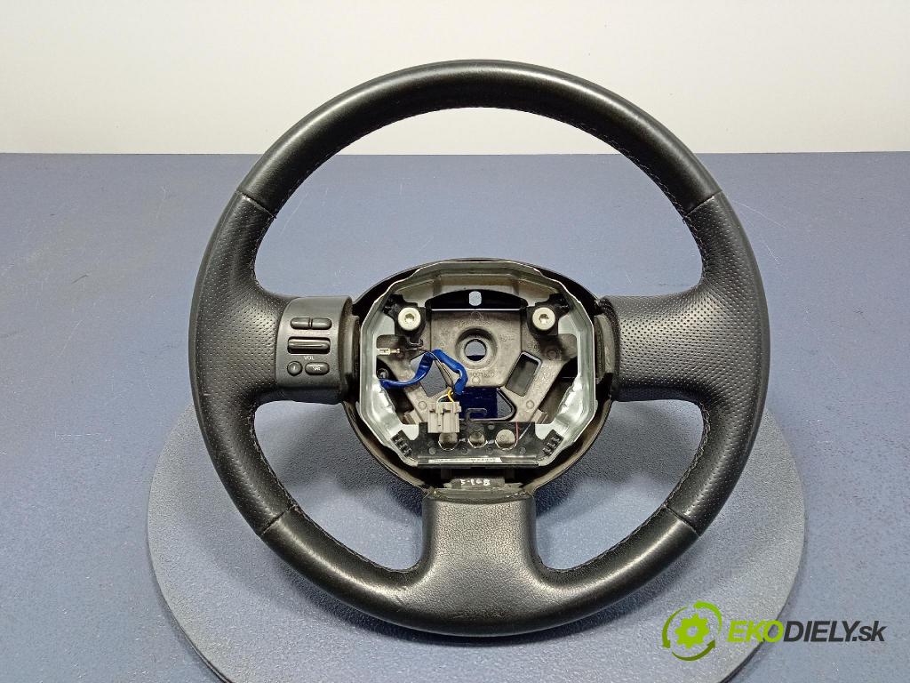 Nissan Micra 2003 volant 48430 AX618