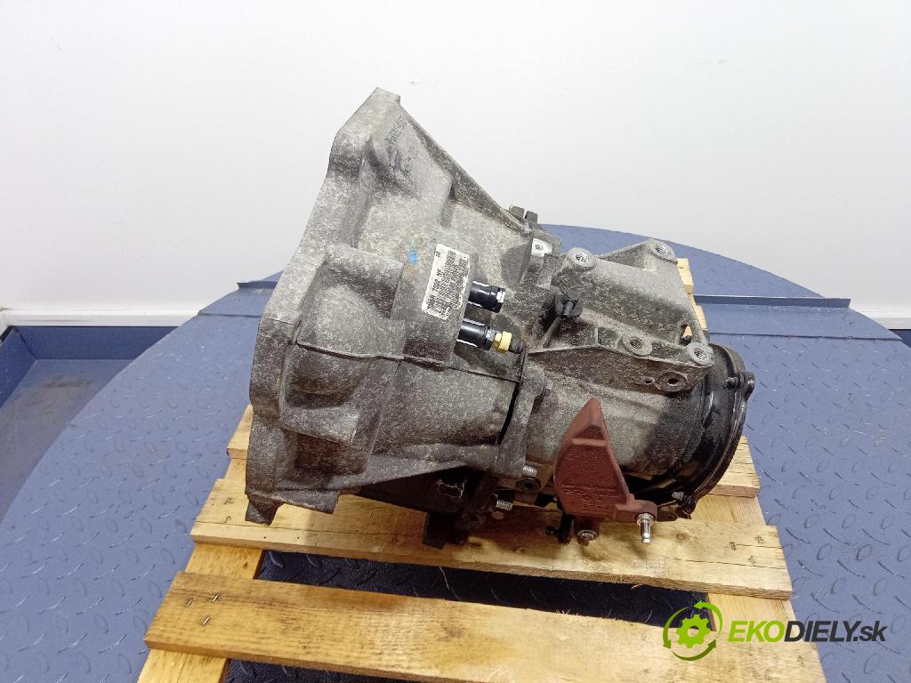 Volvo S40/V40 2008 prevodovka Manualna 3M5R7002NF