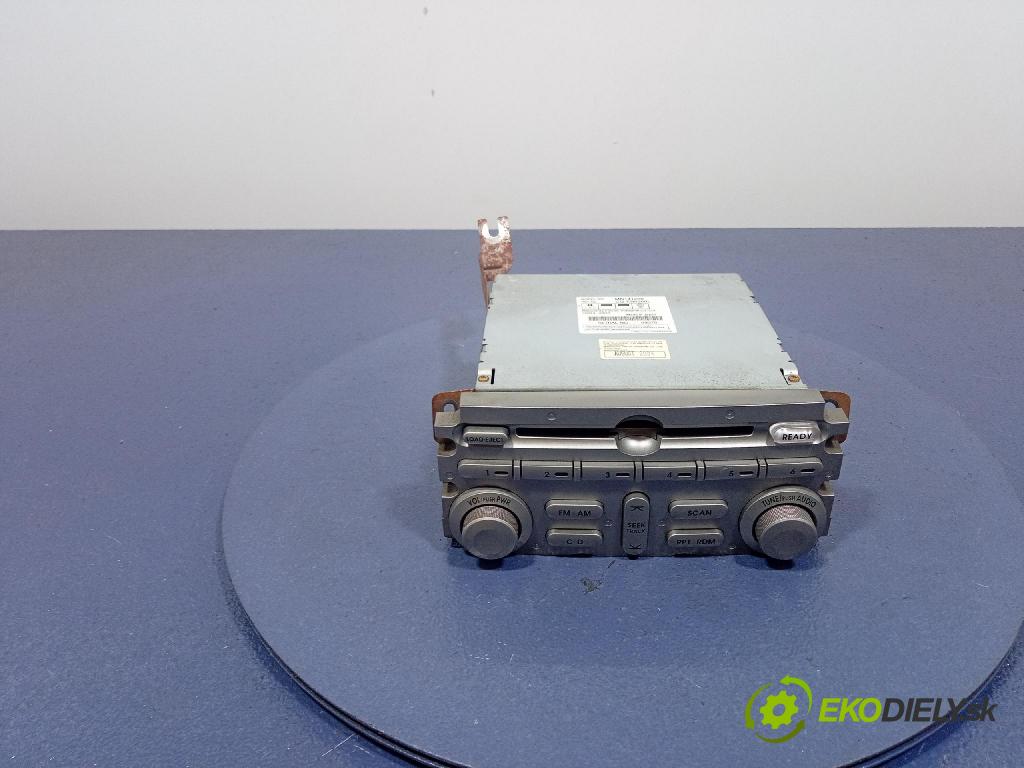 Mitsubishi Endeavor 2005 Radio I Navigácia: MN141260