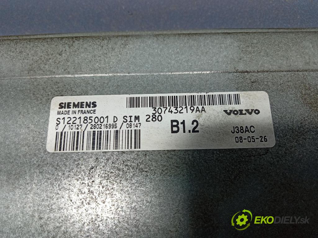 Volvo S40/V40 2008 riadiaca jednotka Motor: 30743219AA
