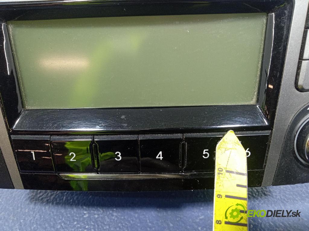 Hyundai Ix35 2010 Radio I Navigácia: 96160-2Y730TAN