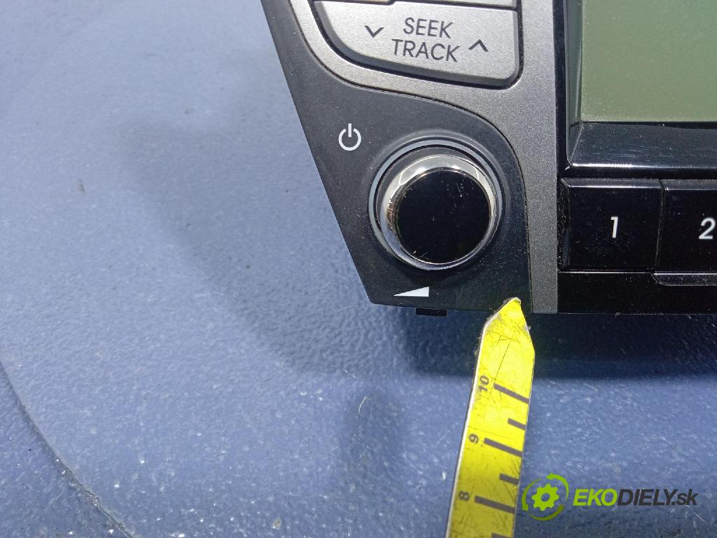 Hyundai Ix35 2010 Radio I Navigácia: 96160-2Y730TAN