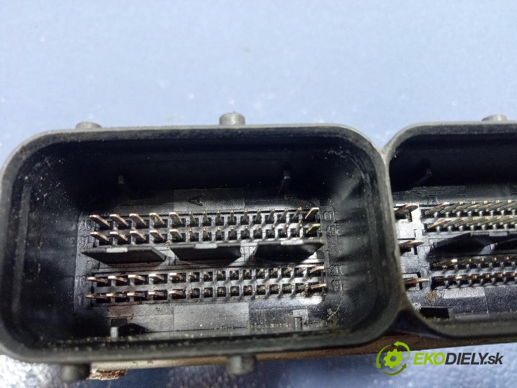 Hyundai Ix35 2010 riadiaca jednotka Motor: 39101-2F200