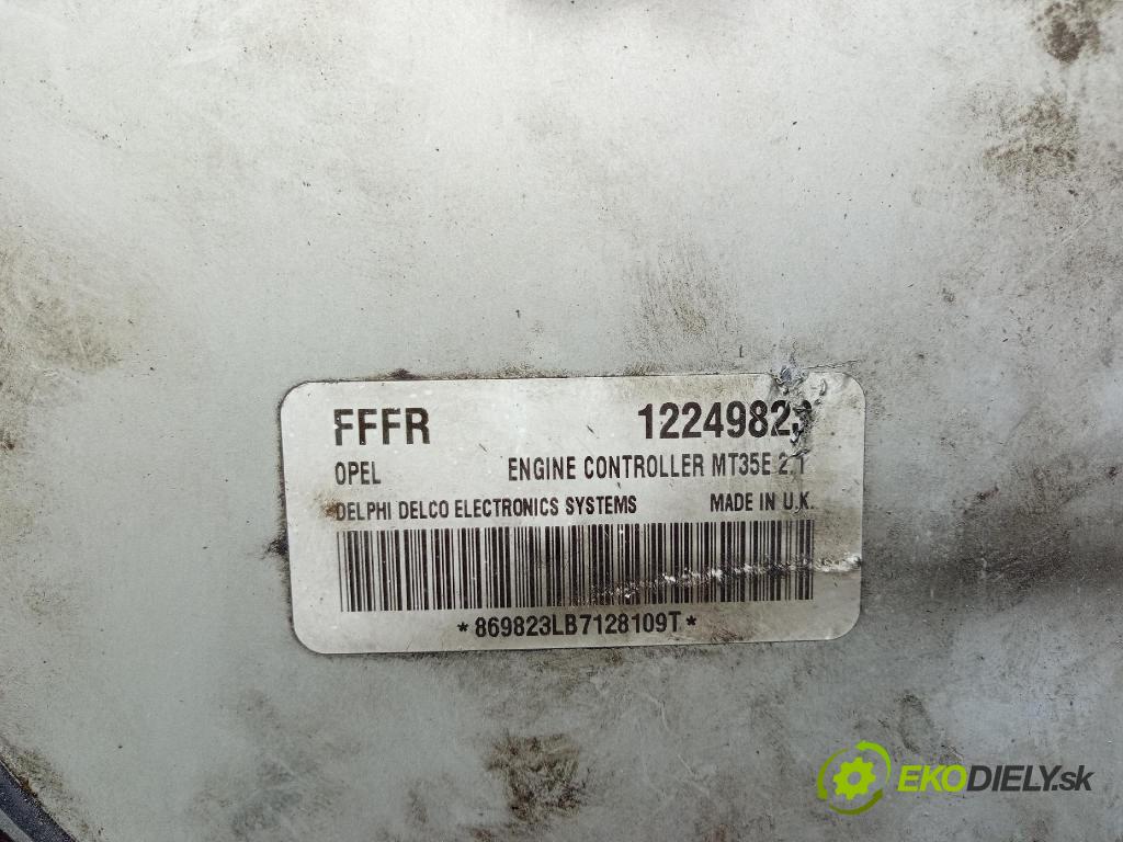 Opel Meriva 2007 riadiaca jednotka Motor: 12249823