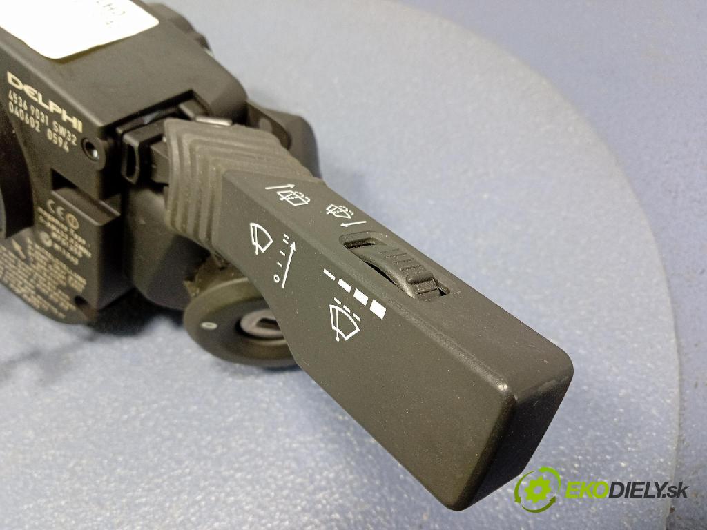 Opel Vectra 2004 prepínač Komplex: 13165349